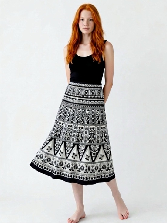 Magic Dresses & Skirts - Magic Brand Black & White Patterned Maxi Skirt